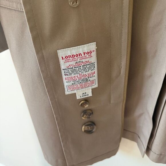London Fog Vintage Men’s Taupe Hidden Button Down Trench Coat Size 42 Long - Picture 8 of 9